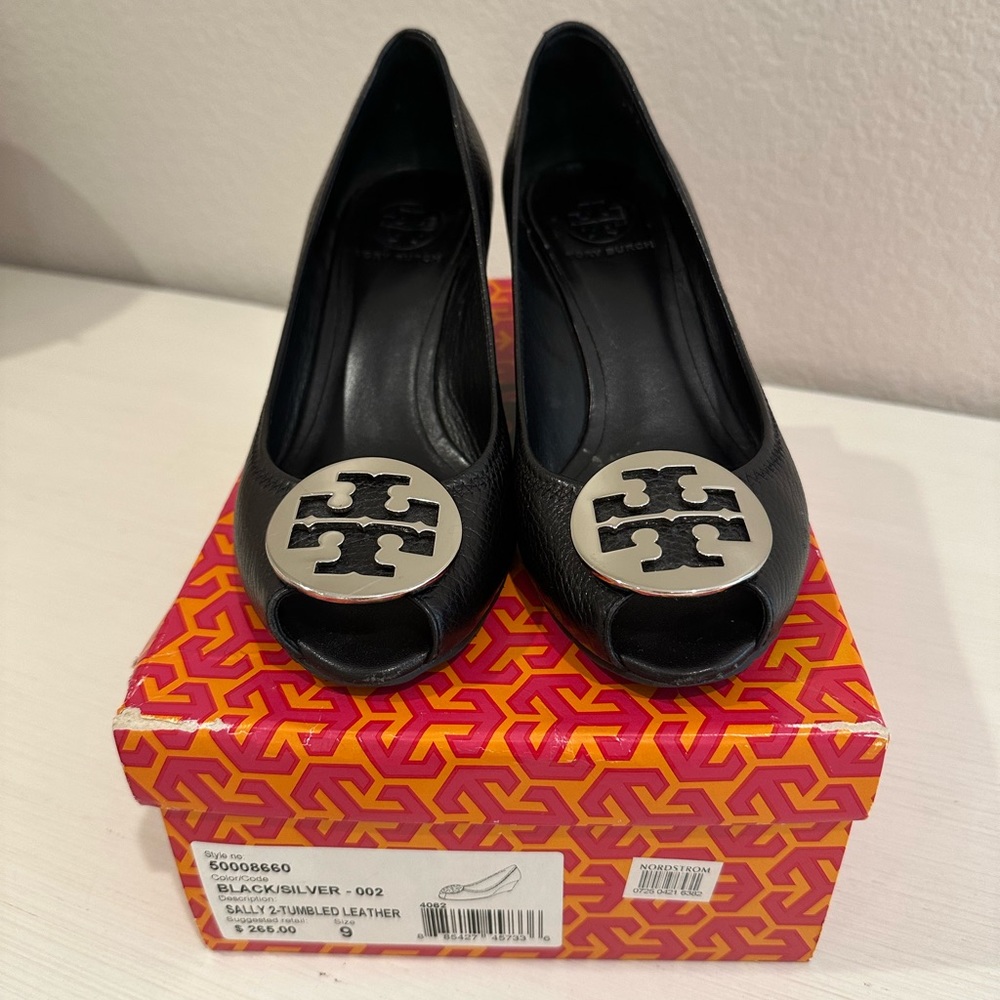 Tory Burch Sally 2 -Tumbled Leather Wedge Sz 9